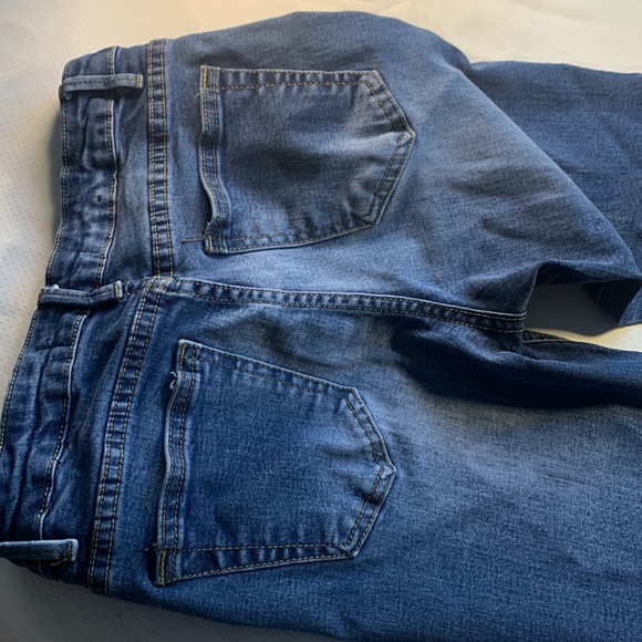 (2 for $20) Denim Blue Jeans Flare Low Rise size 7 - Picture 5 of 8